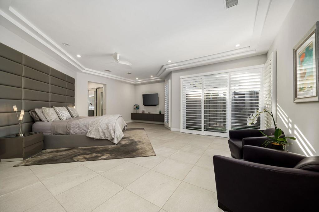 770 Deer Haven Circle