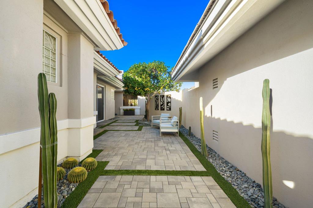 770 Deer Haven Circle