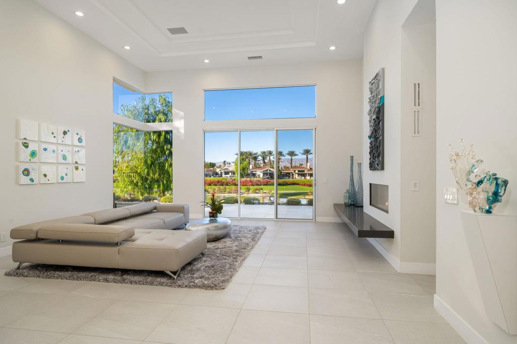 770 Deer Haven Circle