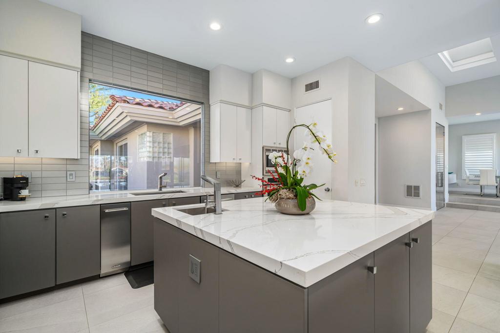 770 Deer Haven Circle