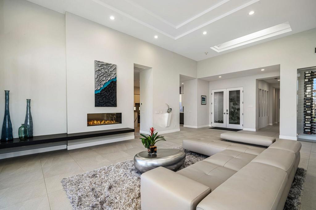 770 Deer Haven Circle