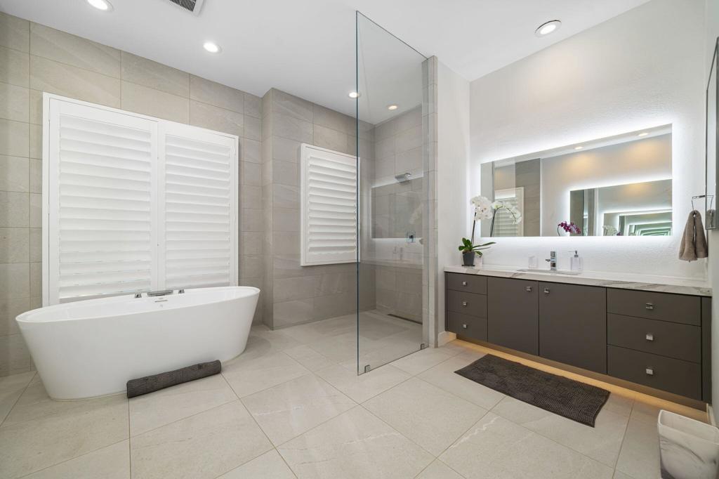 770 Deer Haven Circle