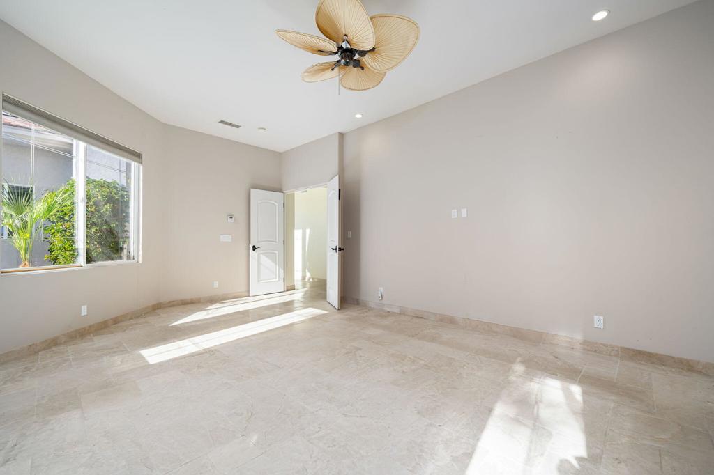 525 Indian Ridge Drive