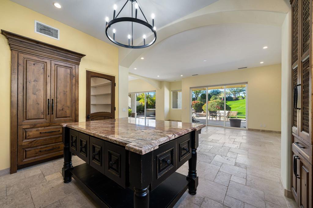 525 Indian Ridge Drive