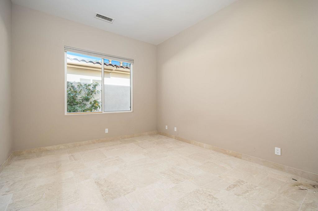 525 Indian Ridge Drive