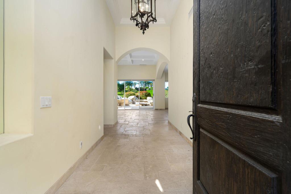 525 Indian Ridge Drive