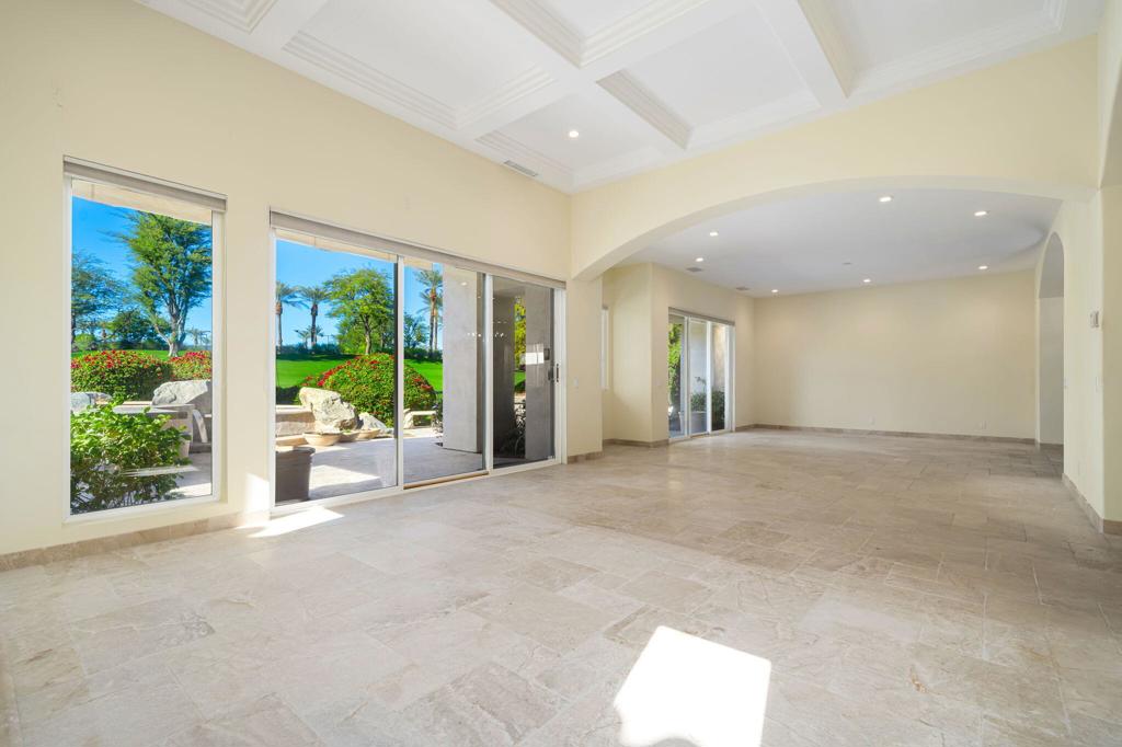 525 Indian Ridge Drive