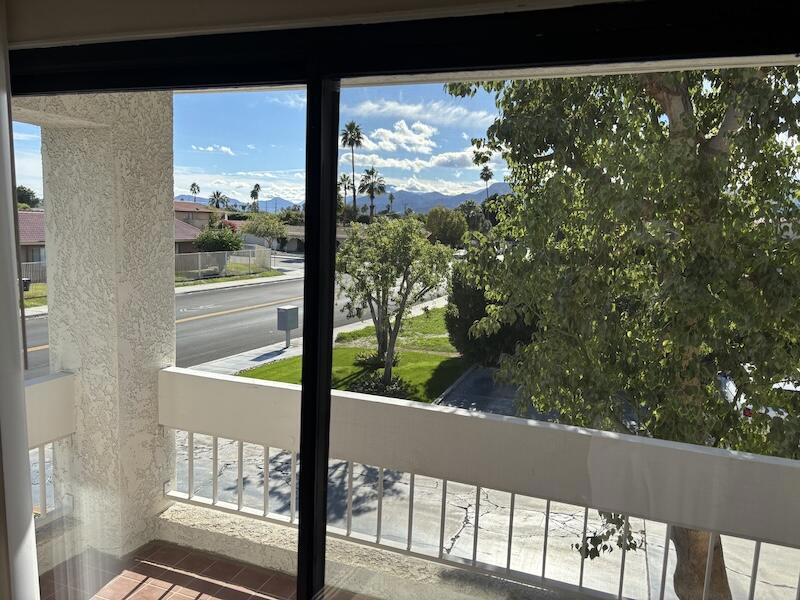 32389 Whispering Palms Trail 1