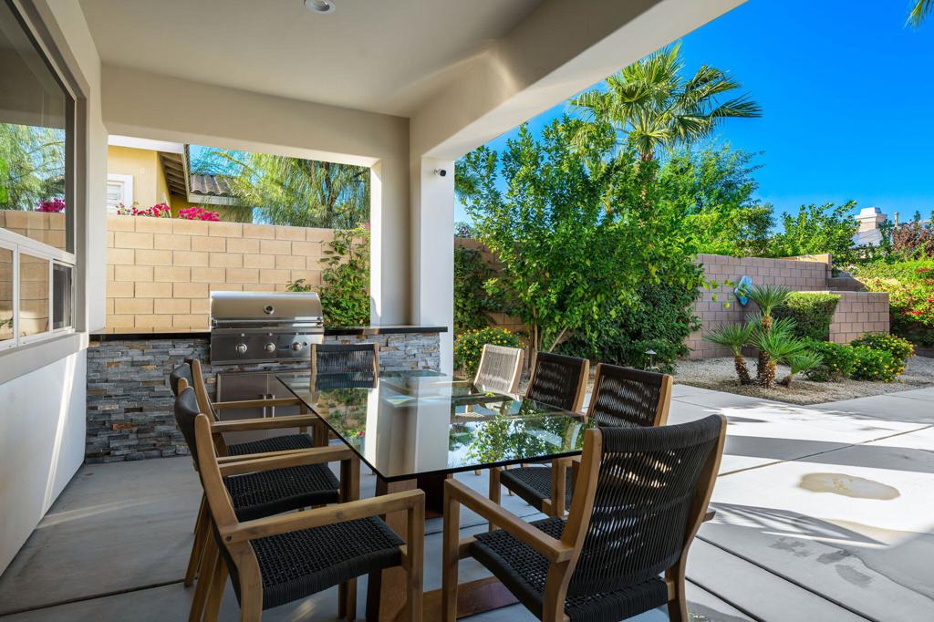 74142 Cosmopolitan Lane