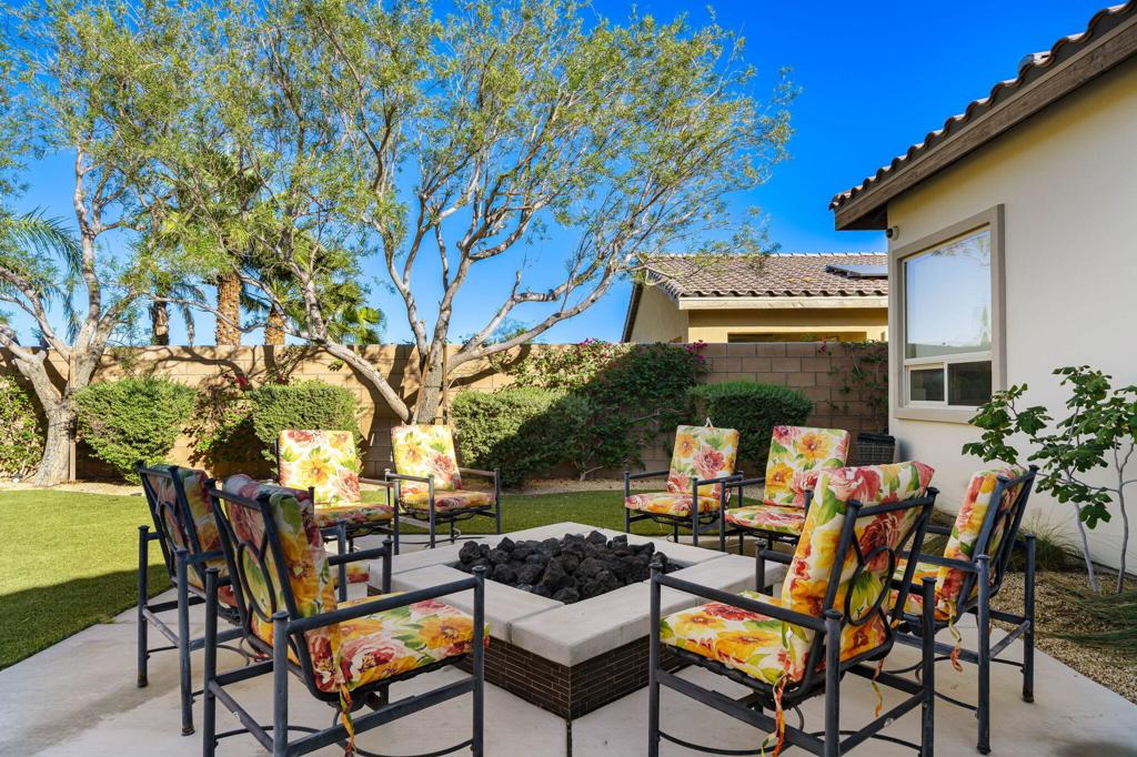 74142 Cosmopolitan Lane