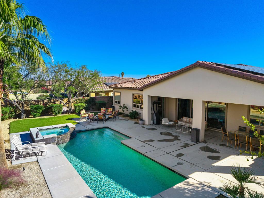 74142 Cosmopolitan Lane