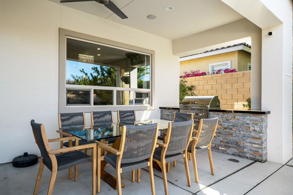 74142 Cosmopolitan Lane