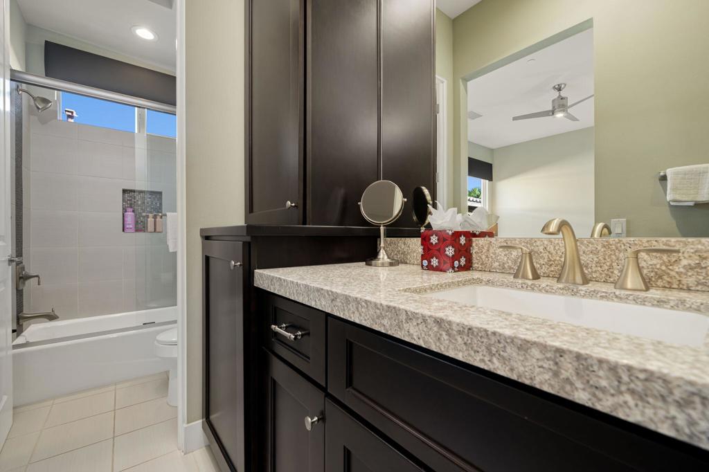 74142 Cosmopolitan Lane