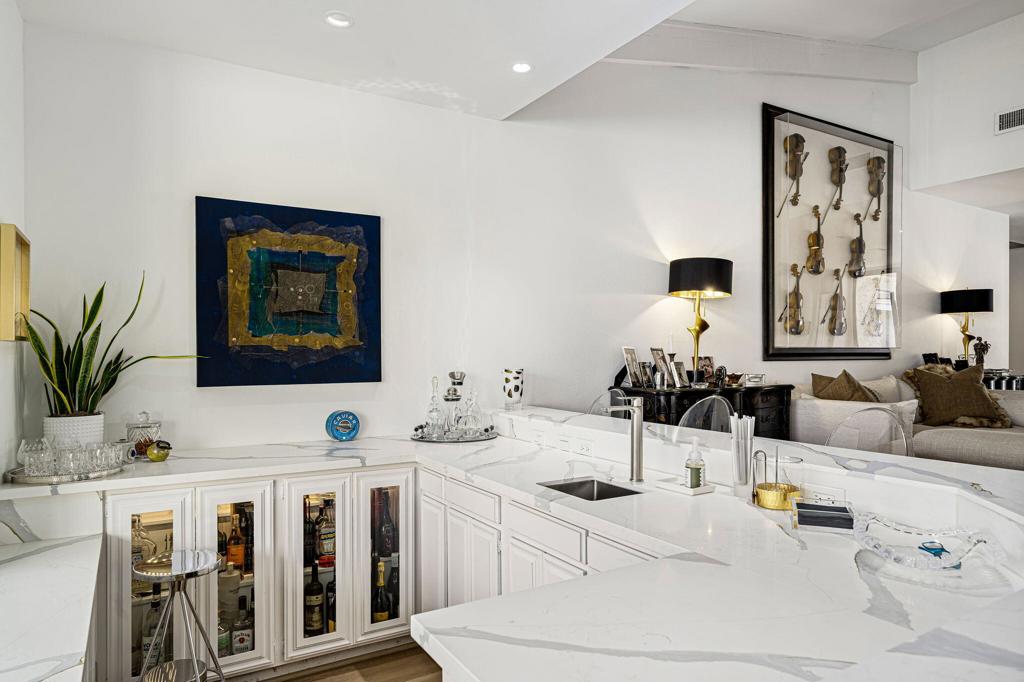 44848 Oro Grande Circle