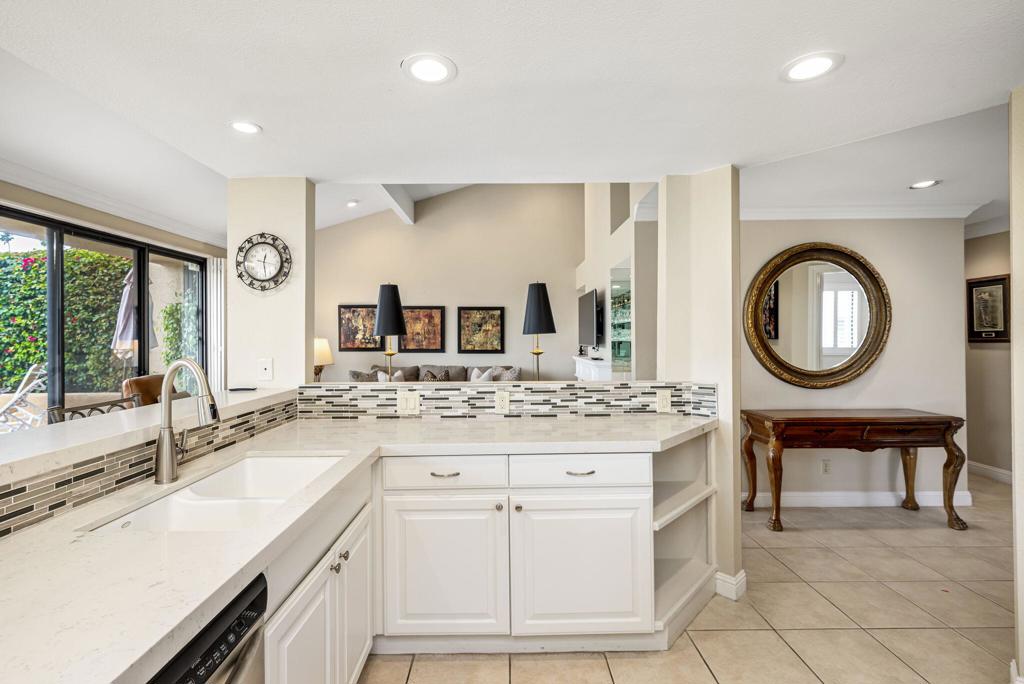 76761 Chrysanthemum Way