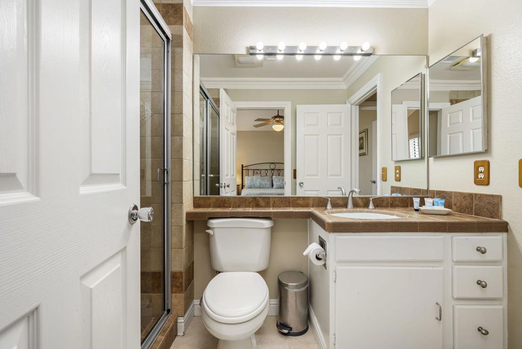 76761 Chrysanthemum Way