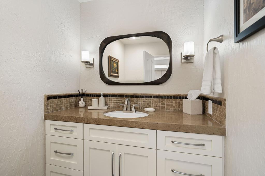 38659 Nasturtium Way