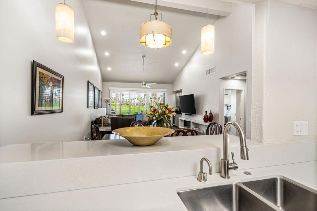 38659 Nasturtium Way