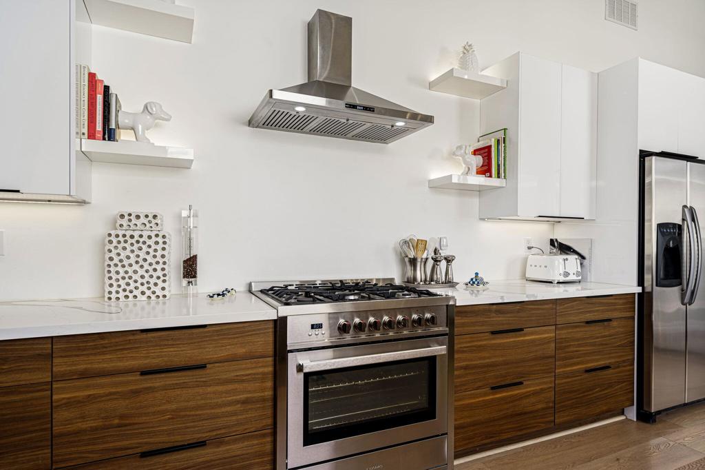 44848 Oro Grande Circle