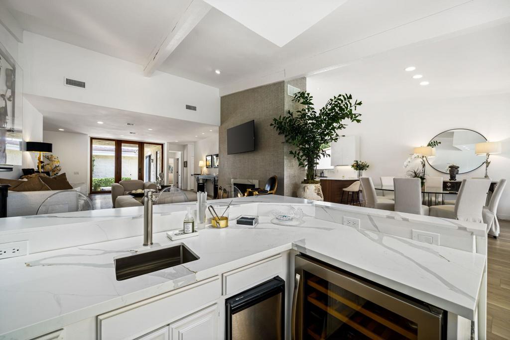 44848 Oro Grande Circle