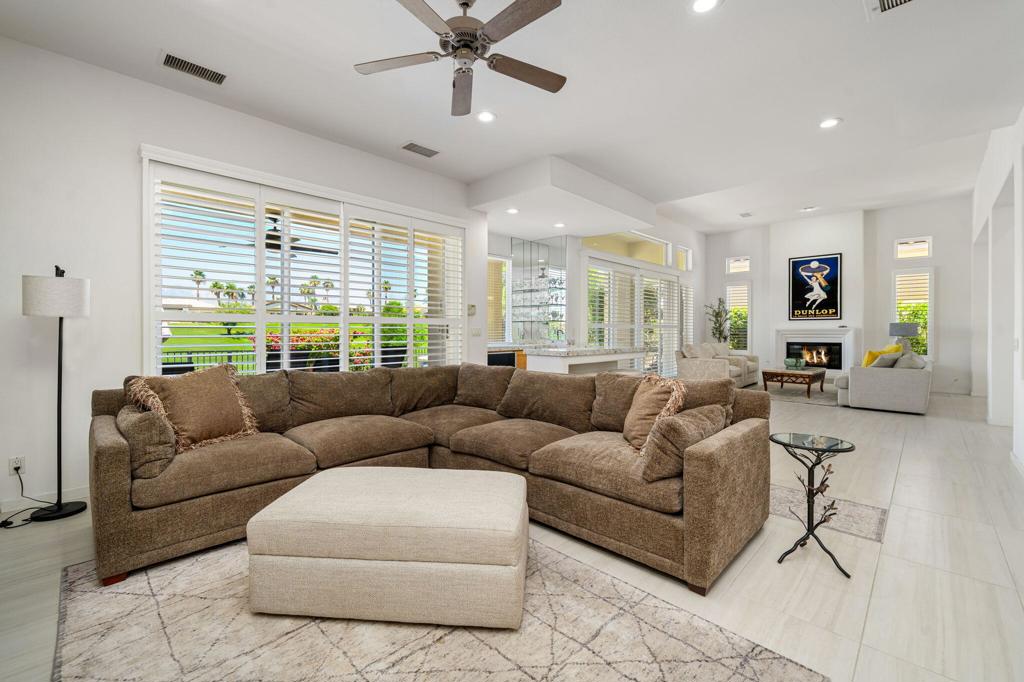 371 Tomahawk Drive