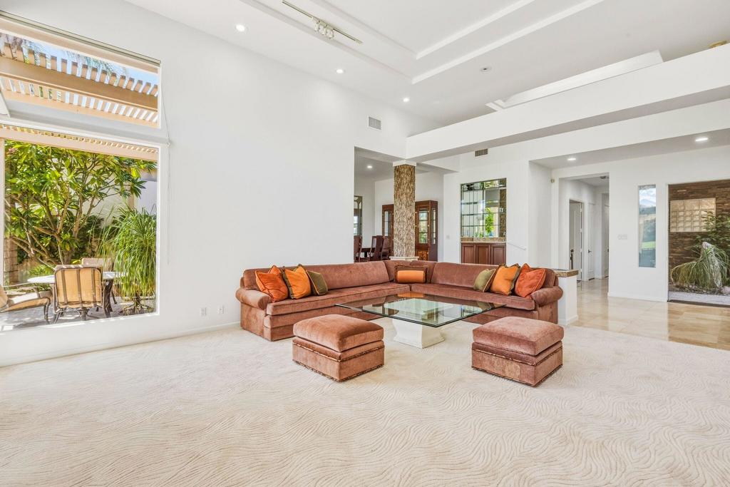 801 Deer Haven Circle