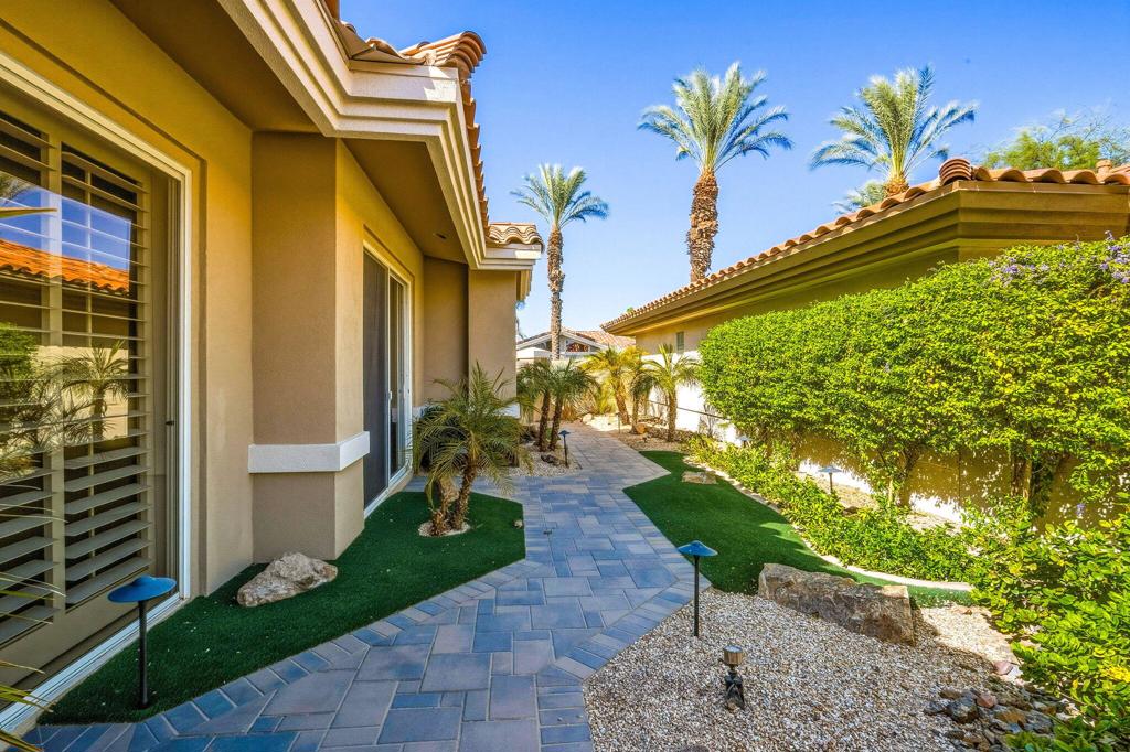 801 Deer Haven Circle