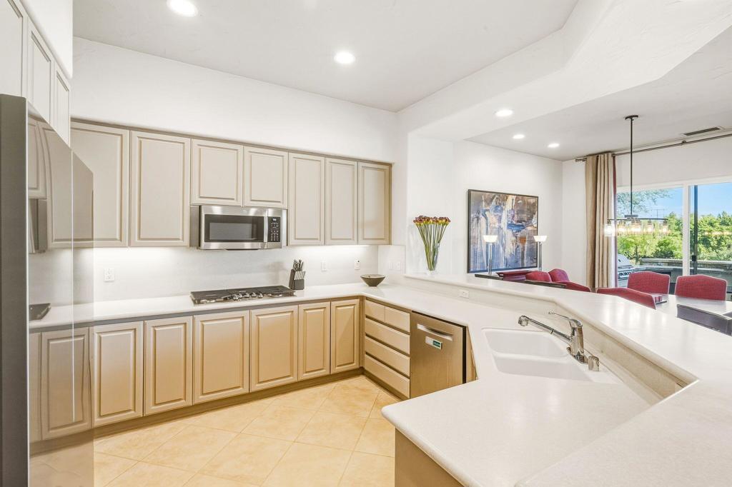 228 White Horse Trail