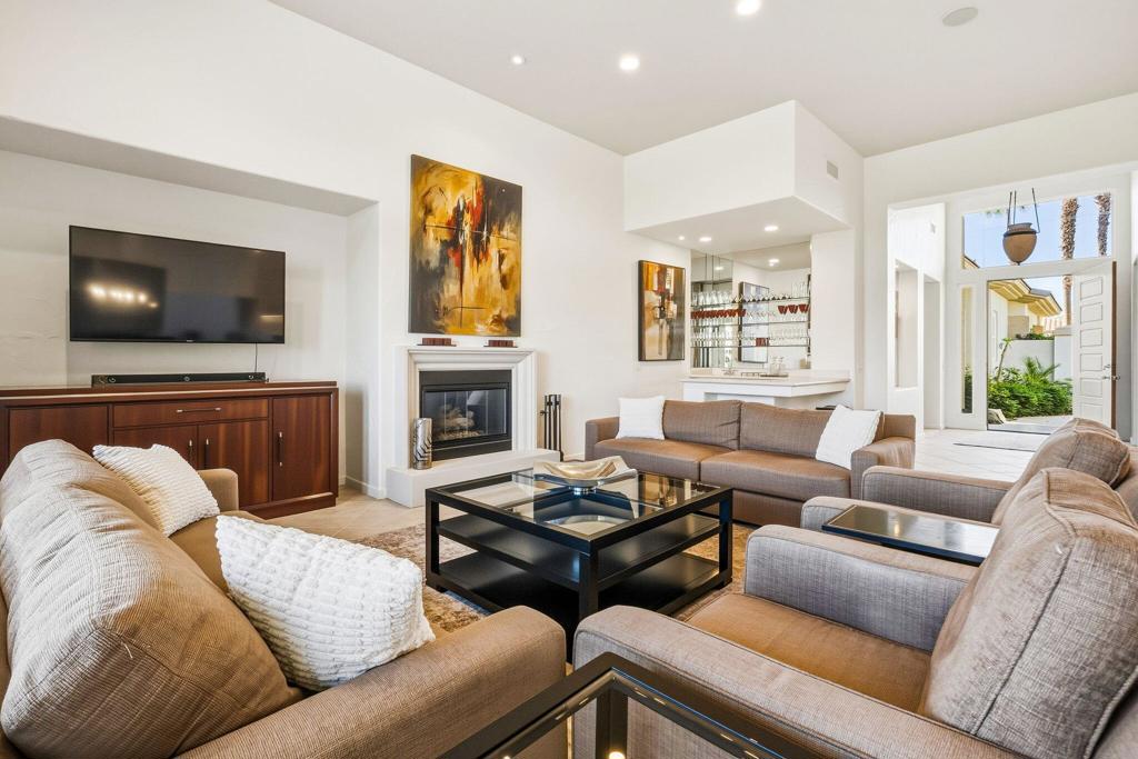 228 White Horse Trail