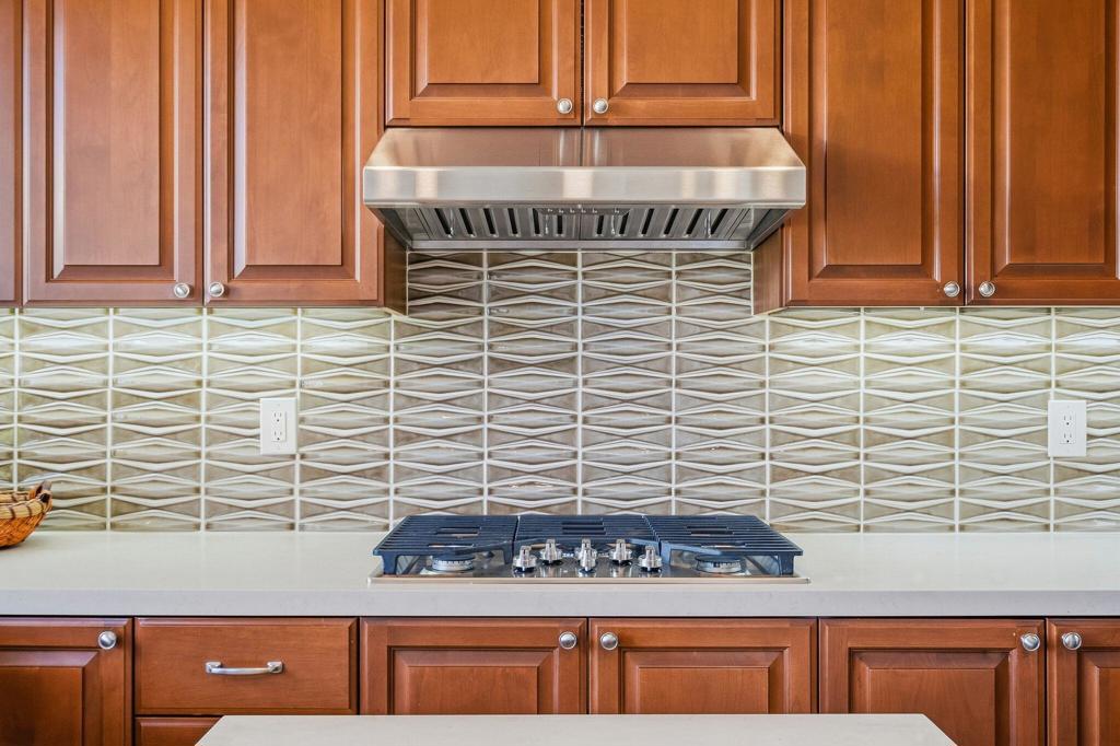 416 Desert Holly Drive
