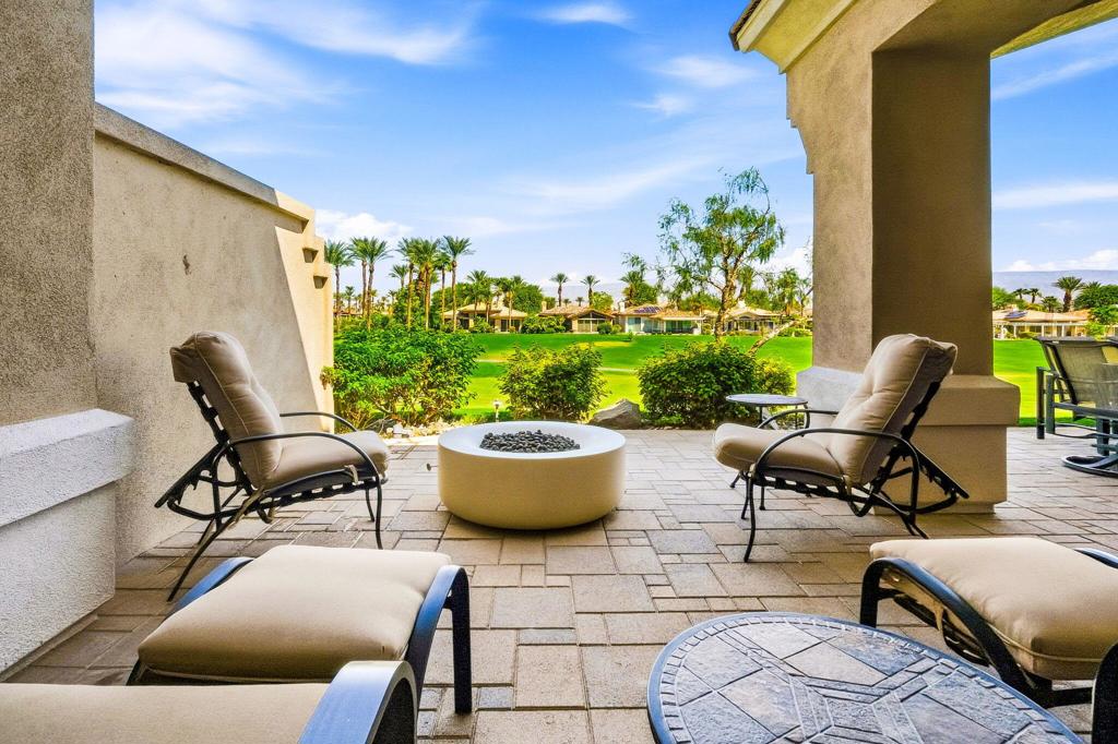 416 Desert Holly Drive