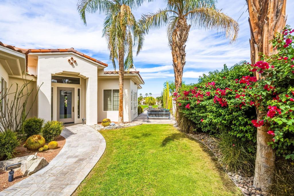 896 Mesa Grande Drive