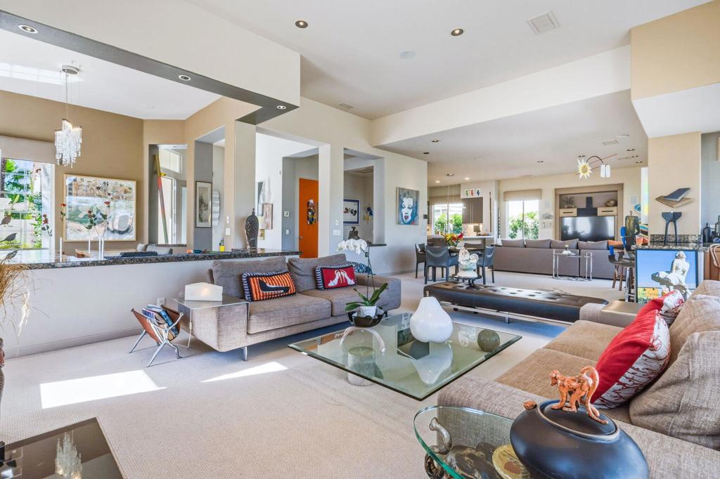 896 Mesa Grande Drive