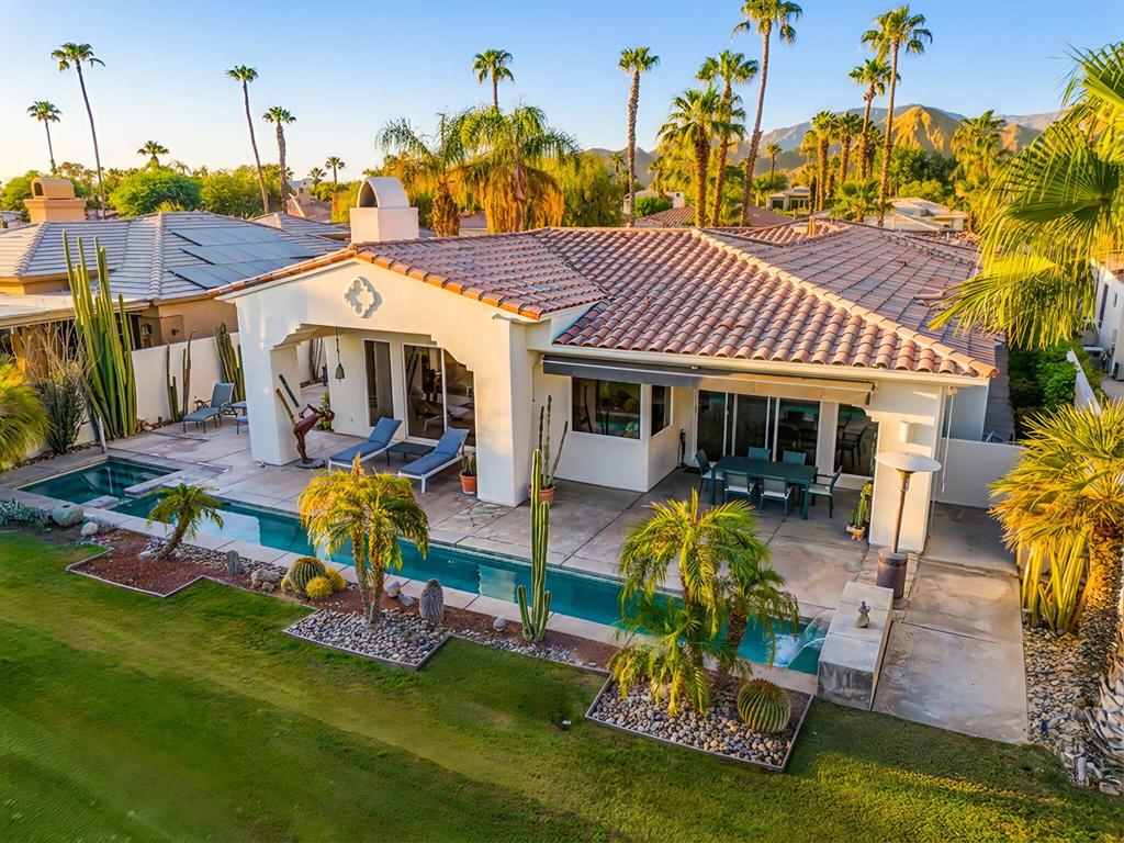 896 Mesa Grande Drive