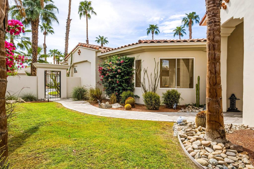 896 Mesa Grande Drive