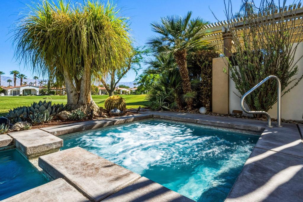 896 Mesa Grande Drive