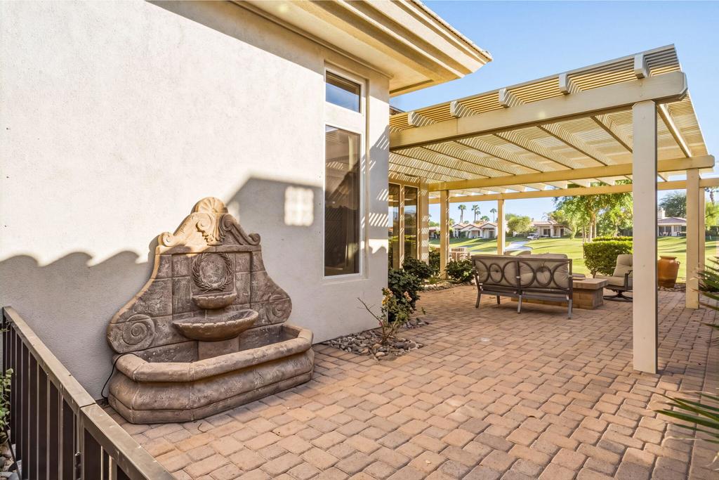 821 Deer Haven Circle