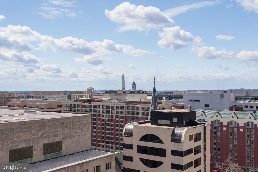 400 MASSACHUSETTS AVENUE NW Unit: 803