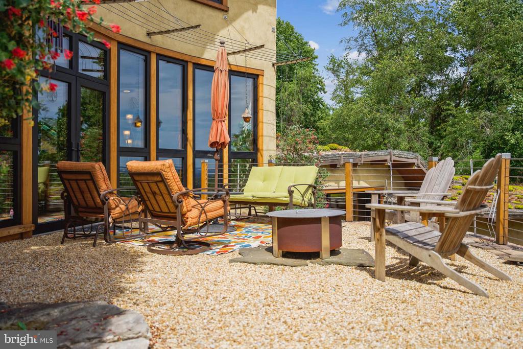 9708 Mount Tabor Rd