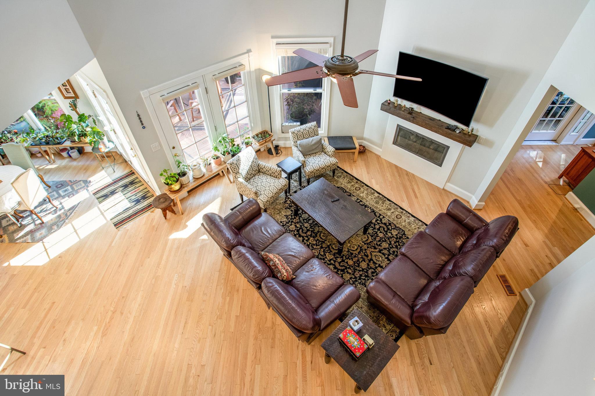 3444 Roberts LANE