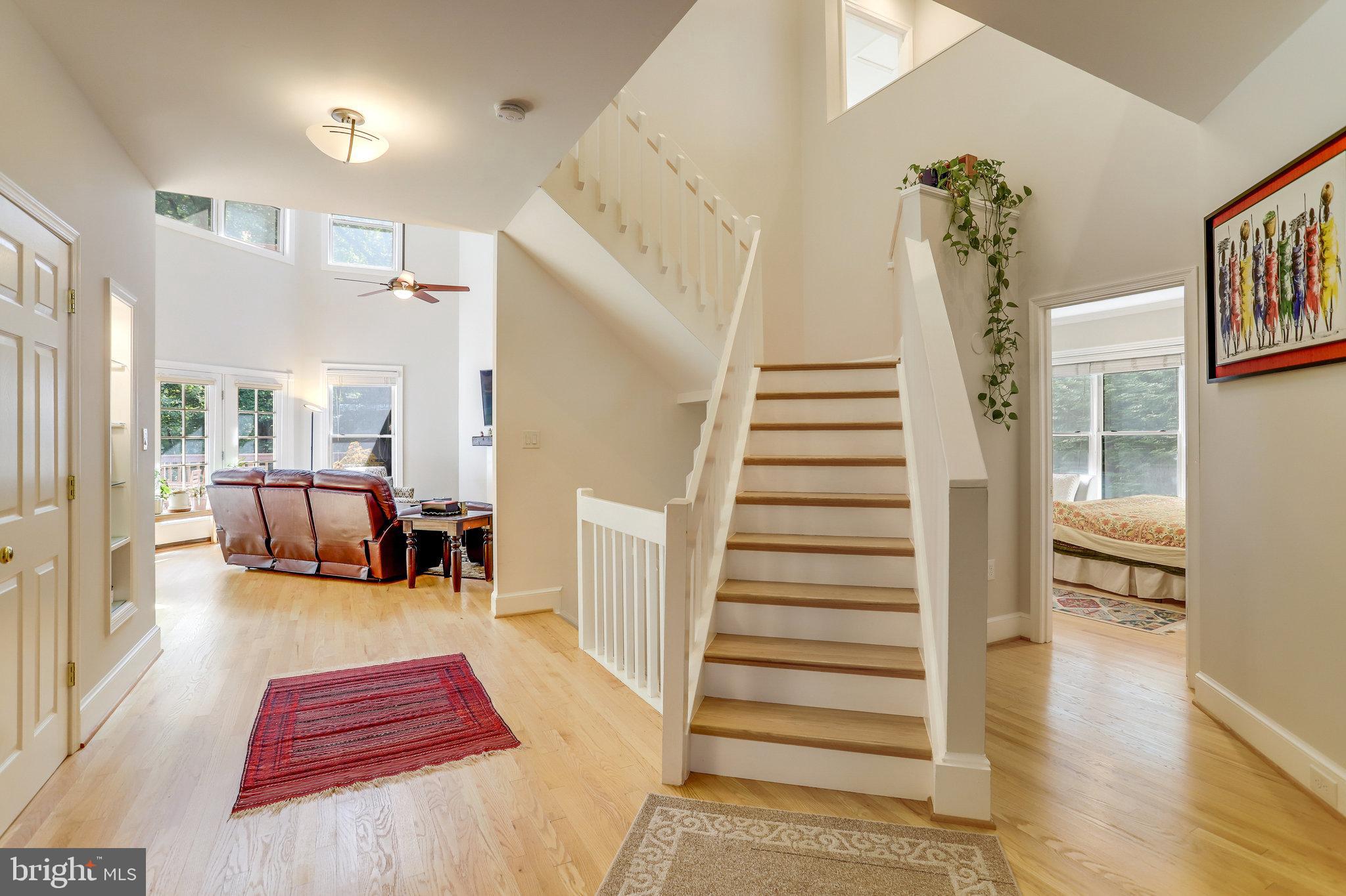 3444 Roberts LANE