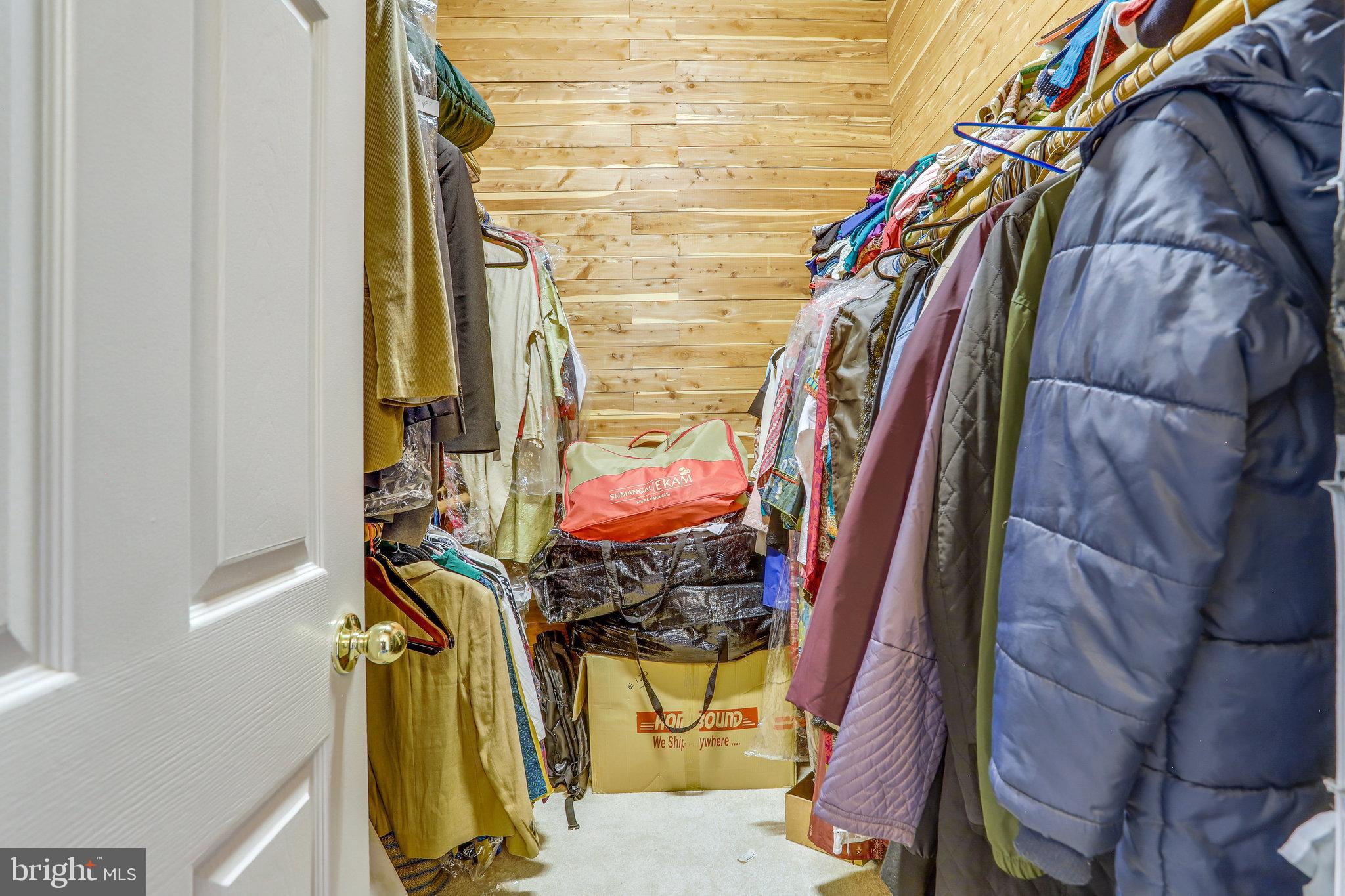 3444 Roberts LANE