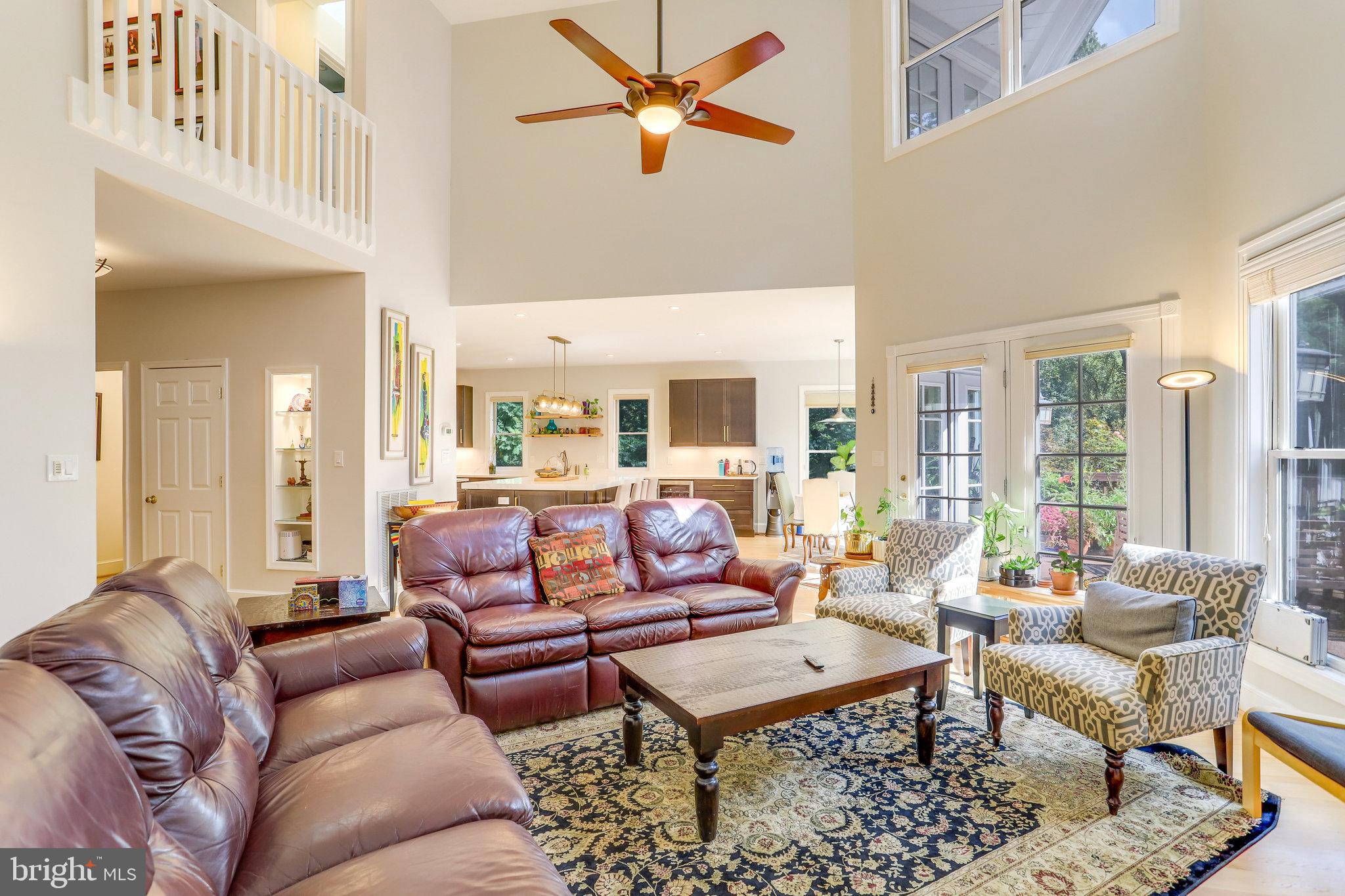 3444 Roberts LANE