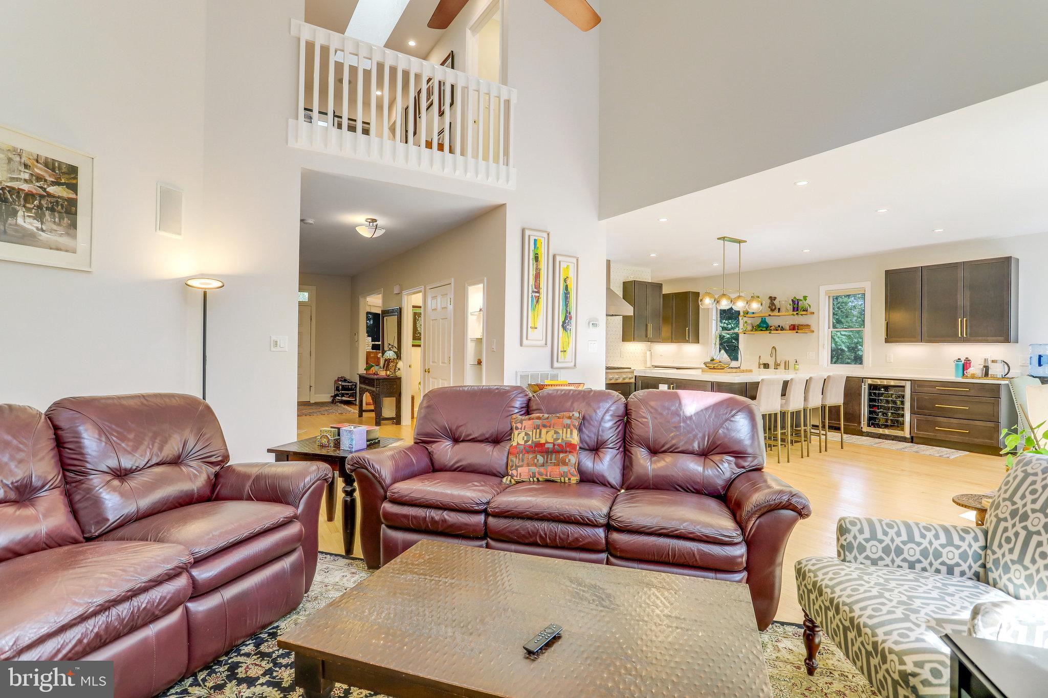3444 Roberts LANE