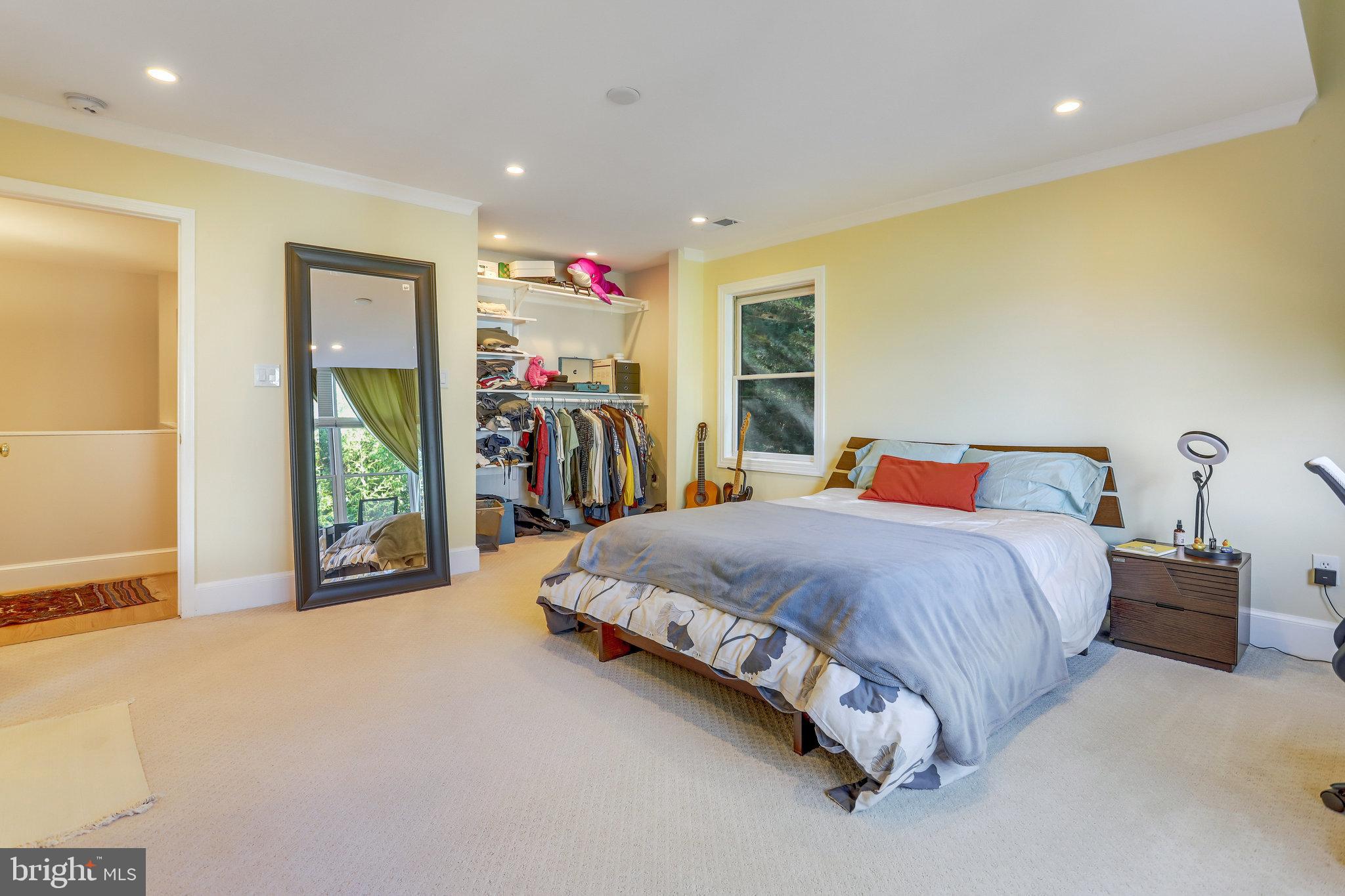 3444 Roberts LANE