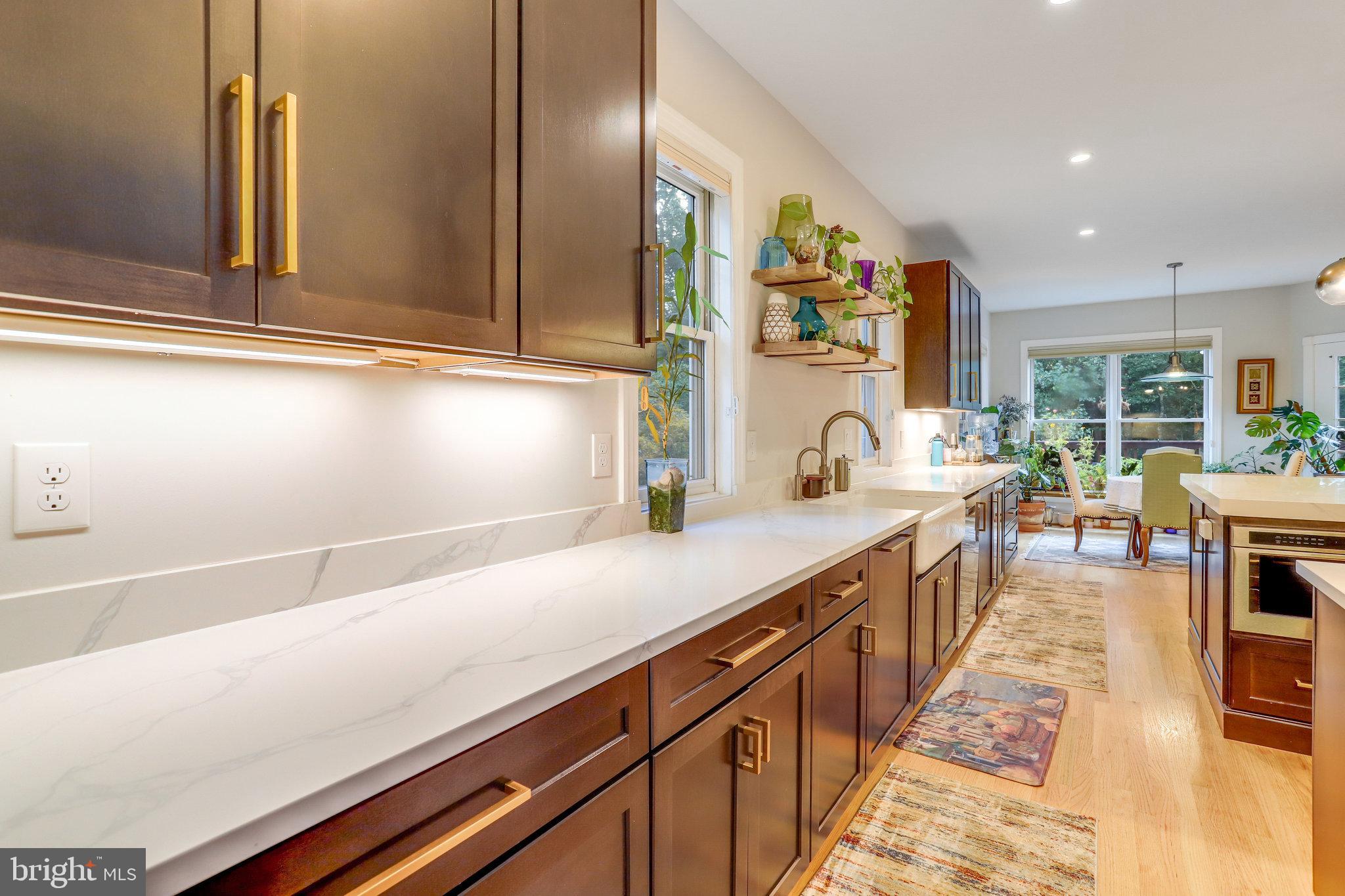 3444 Roberts LANE