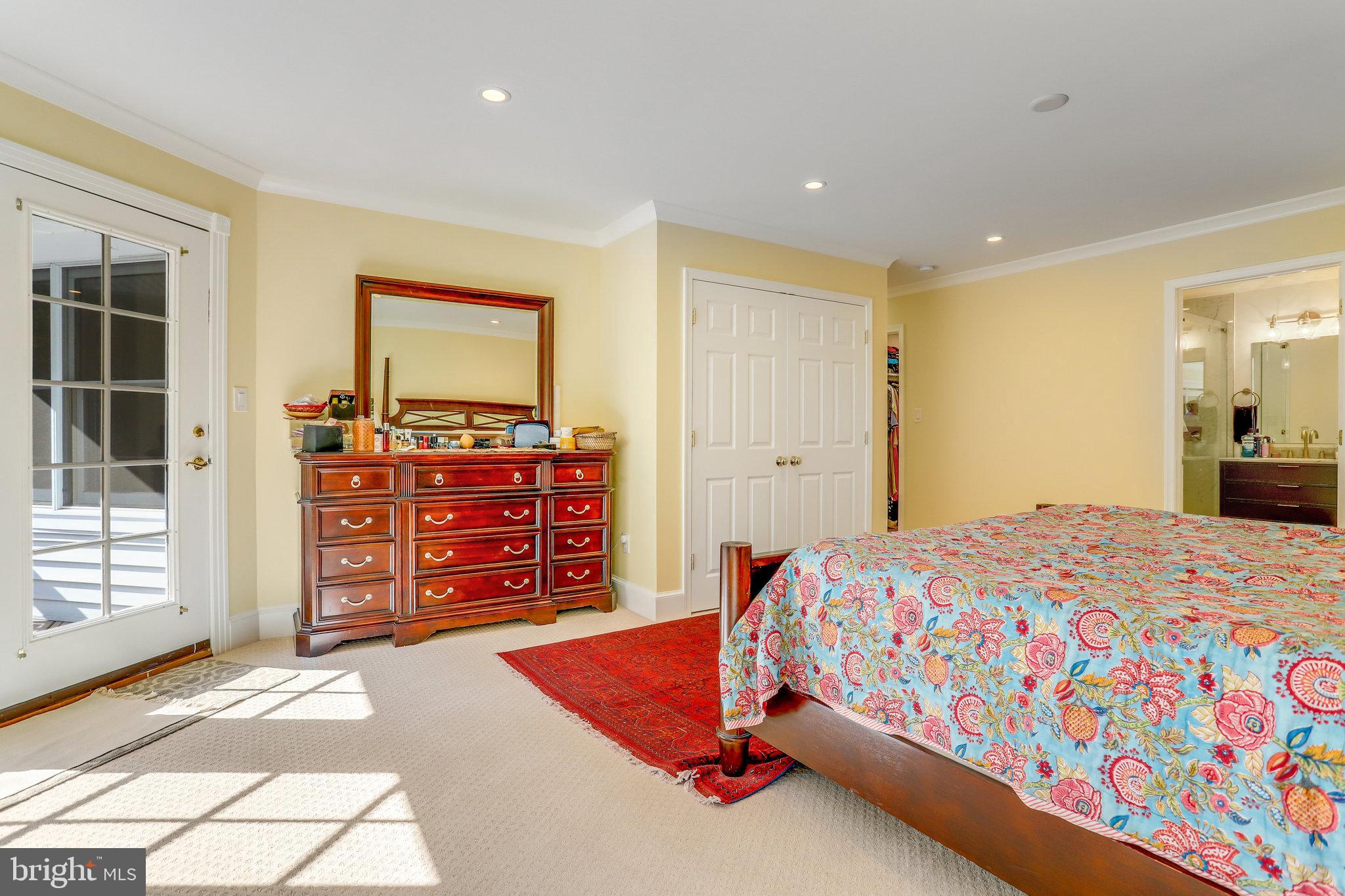 3444 Roberts LANE