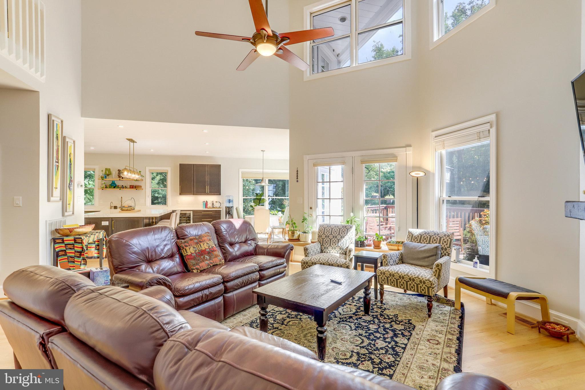 3444 Roberts LANE