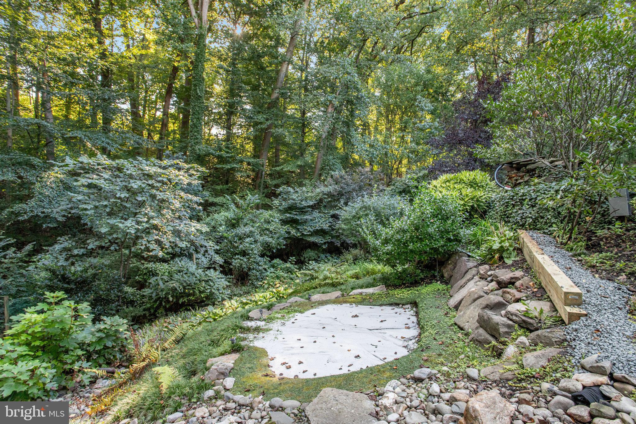 3444 Roberts LANE