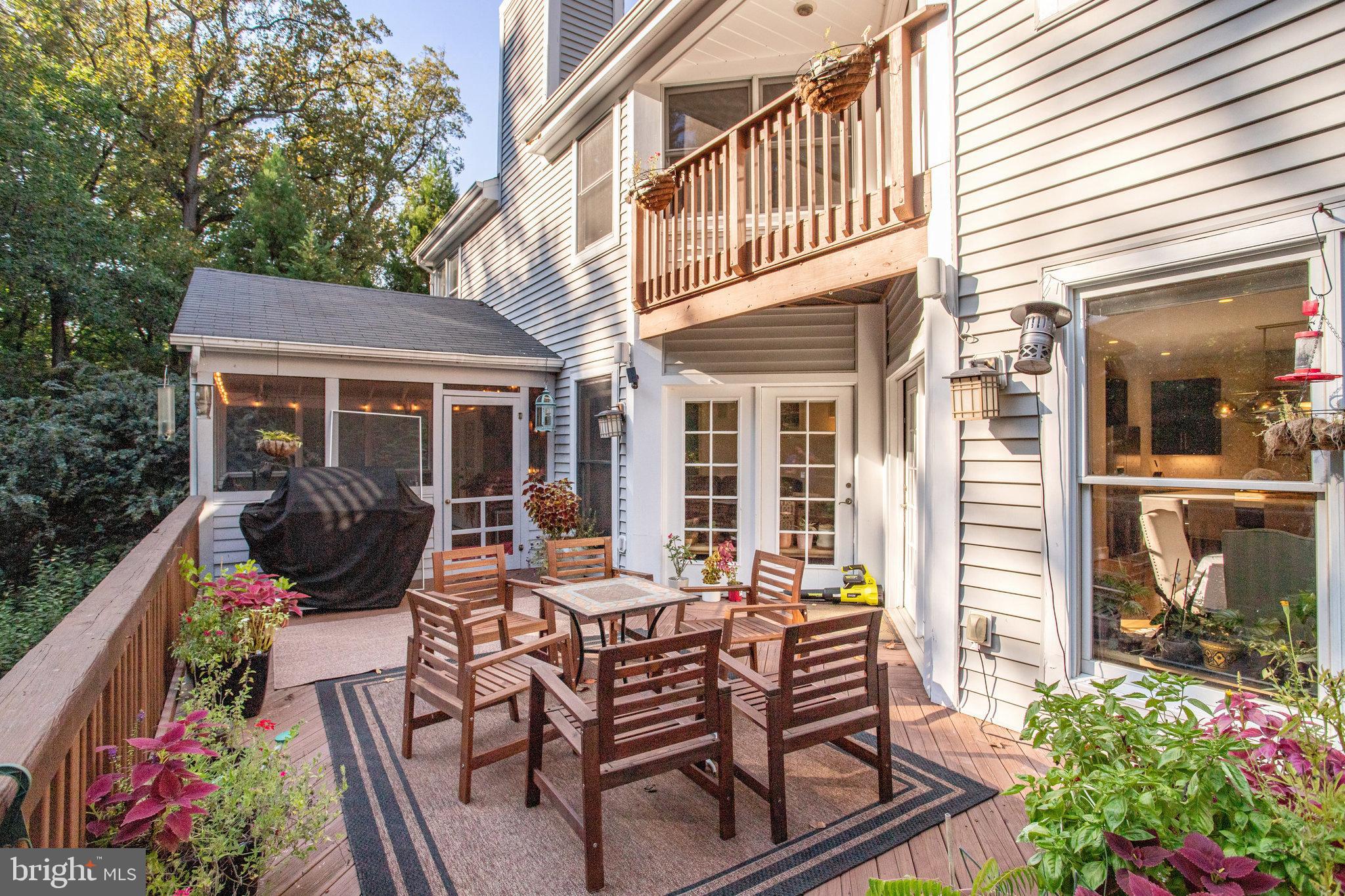 3444 Roberts LANE